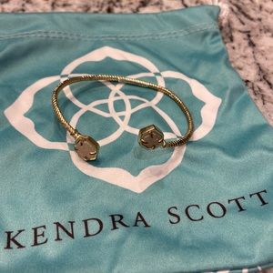 Kendra Scott bracelet, gold